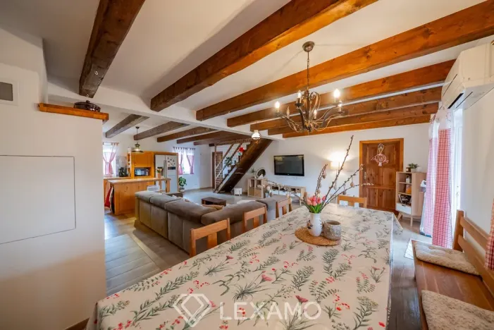 Prodej rodinného domu, Jevišovka, 306 m2