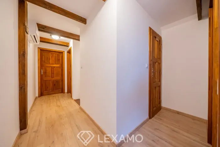 Prodej rodinného domu, Jevišovka, 306 m2