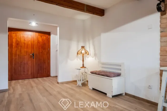 Prodej rodinného domu, Jevišovka, 306 m2