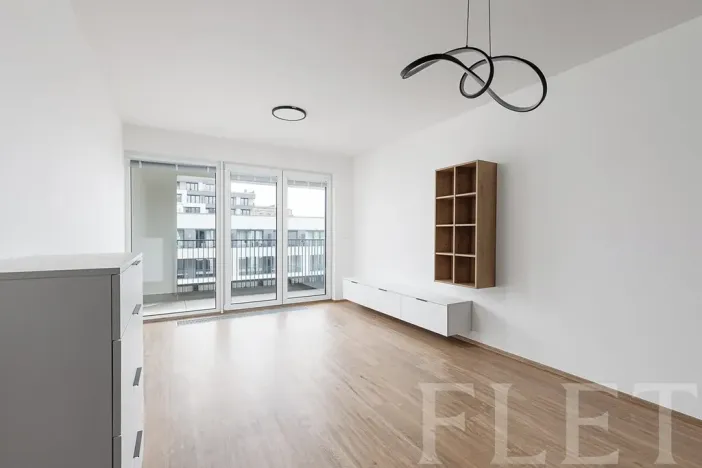 Pronájem bytu 3+kk, Praha - Hloubětín, Poděbradská, 86 m2