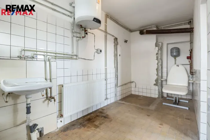 Prodej obchodního prostoru, Milín, Nádražní, 129 m2