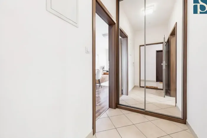 Prodej bytu 2+kk, Praha - Letňany, Hlučkova, 45 m2