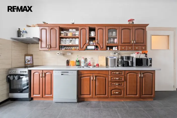 Pronájem bytu 3+1, Hronov, T. G. Masaryka, 83 m2