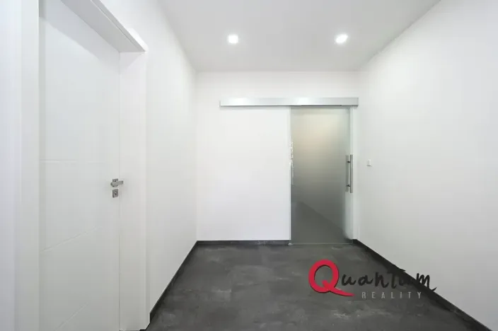 Pronájem bytu 4+kk, Praha - Prosek, Na samotě, 167 m2