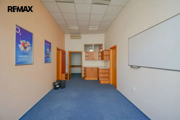 Pronájem kanceláře, Pardubice - Zelené Předměstí, Masarykovo náměstí, 19 m2