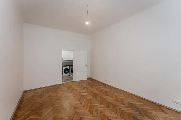 Pronájem kanceláře, Praha - Vinohrady, Mánesova, 52 m2