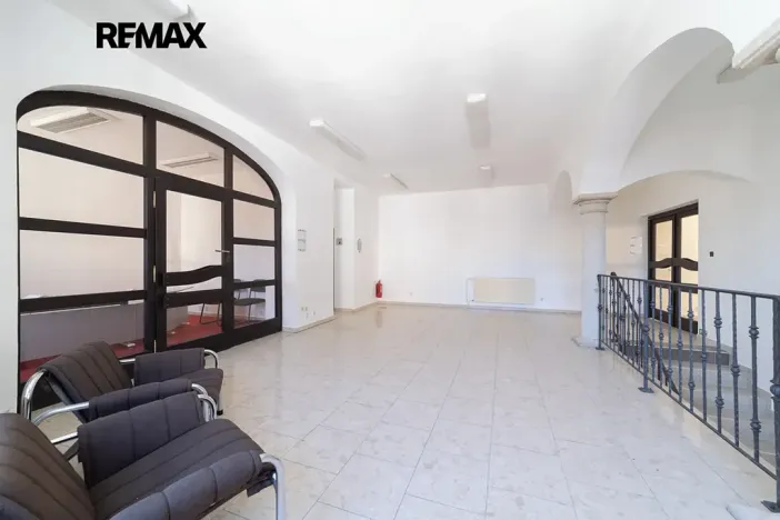 Prodej obchodního prostoru, Králíky, 5. května, 519 m2