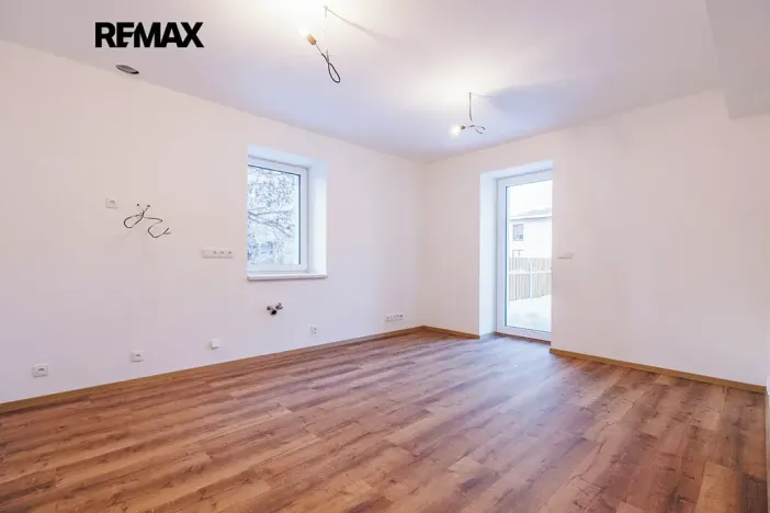 Prodej bytu 2+kk, Svoboda nad Úpou, Nádražní, 54 m2