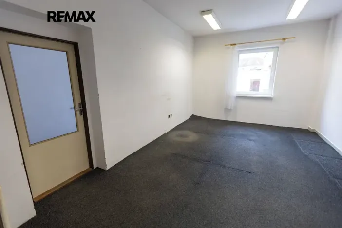 Prodej obchodního prostoru, Město Albrechtice, Míru, 1427 m2