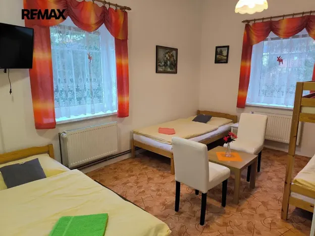 Prodej rodinného domu, Lipová-lázně, 555 m2