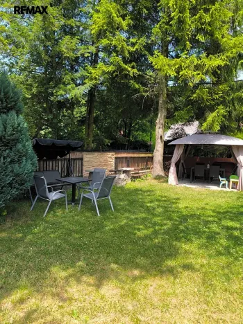 Prodej rodinného domu, Lipová-lázně, 555 m2