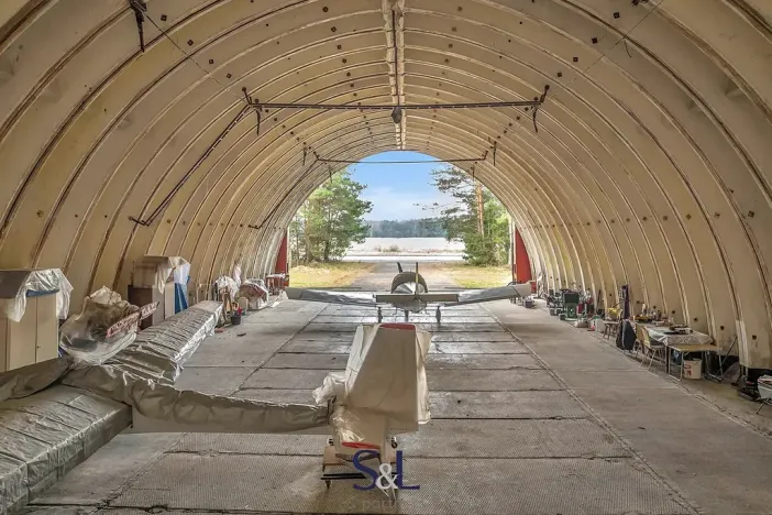 Prodej garáže, Ralsko, 490 m2