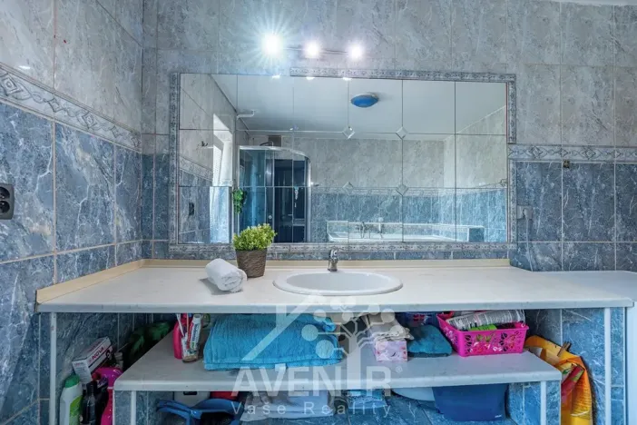 Prodej rodinného domu, Katusice, Kovaňská, 222 m2