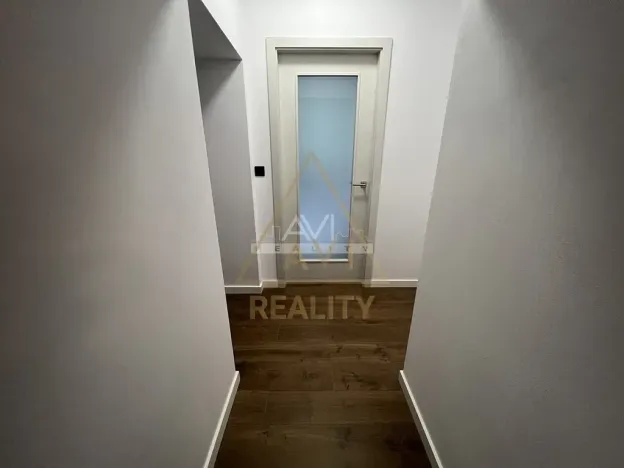 Pronájem bytu 2+kk, Praha - Libeň, Andrštova, 58 m2