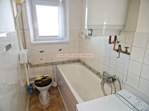 Pronájem bytu 1+kk, Zlín, Kostelecká, 30 m2