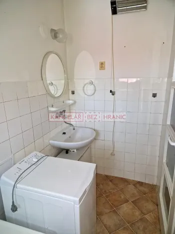 Pronájem bytu 1+kk, Zlín, Kostelecká, 30 m2