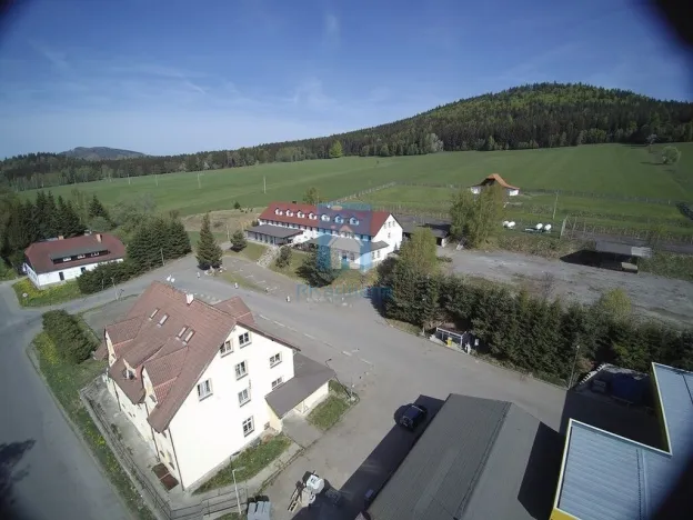 Prodej komerční nemovitosti, Strážný - Řasnice, 39598 m2