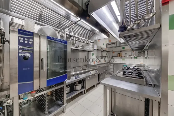 Prodej restaurace, Praha - Nové Město, Legerova, 425 m2