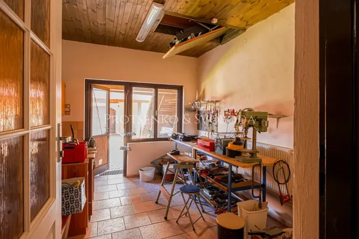 Prodej rodinného domu, Rohozná, 730 m2