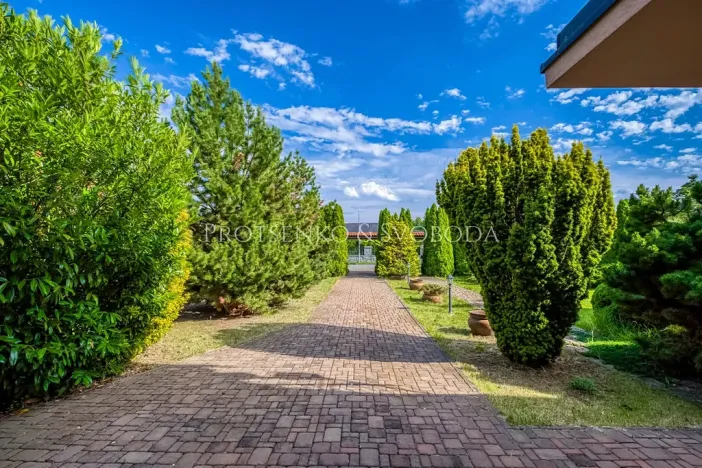 Prodej kanceláře, Vestec, Průběžná, 427 m2