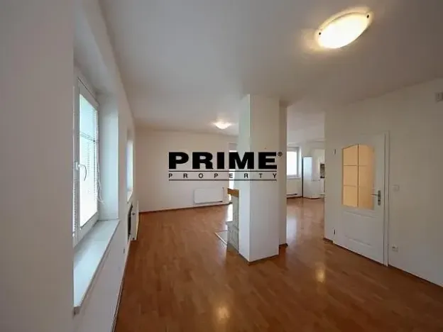 Pronájem rodinného domu, Průhonice, Pod Valem II., 192 m2