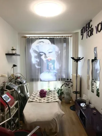 Pronájem komerční nemovitosti, Praha, Ostrovského, 15 m2