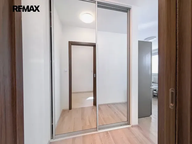 Prodej bytu 2+kk, Praha - Hlubočepy, Hugo Haase, 55 m2