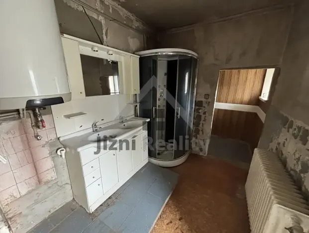 Prodej bytu 2+1, Uherčice, 98 m2