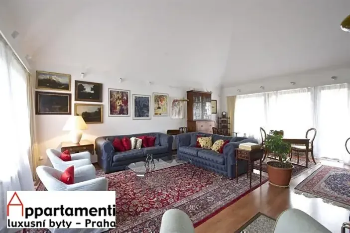 Pronájem rodinného domu, Praha - Kunratice, Ke hrádku, 417 m2