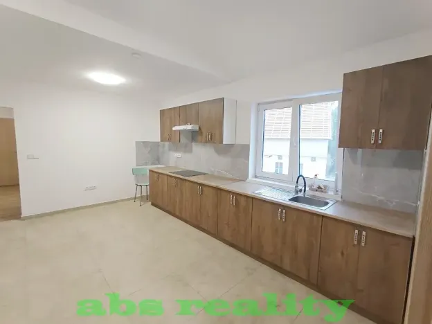 Pronájem bytu 3+kk, Kostomlaty nad Labem, 52 m2