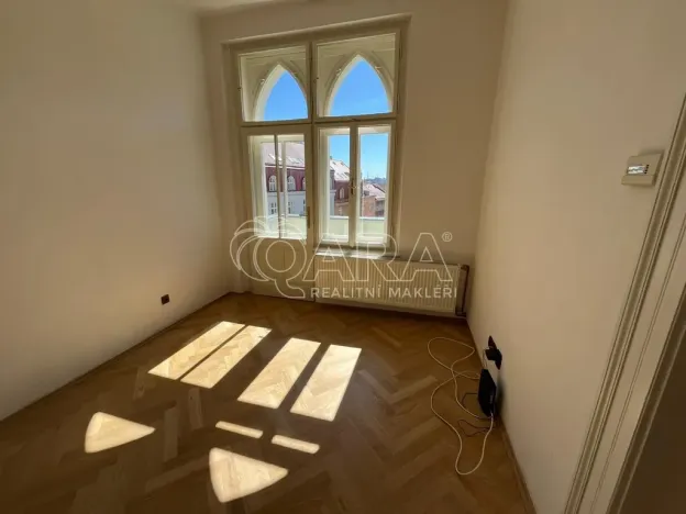 Pronájem bytu 2+kk, Praha - Vršovice, Slovinská, 44 m2