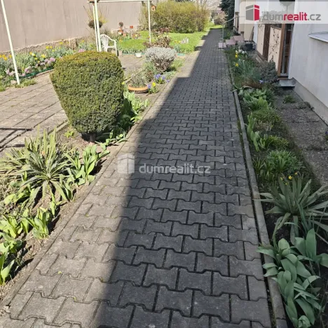 Pronájem bytu 2+1, Děčín - Děčín III-Staré Město, Kladenská, 58 m2