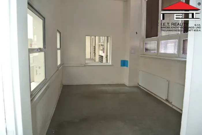 Pronájem obchodního prostoru, Ostrava, Slovenská, 992 m2