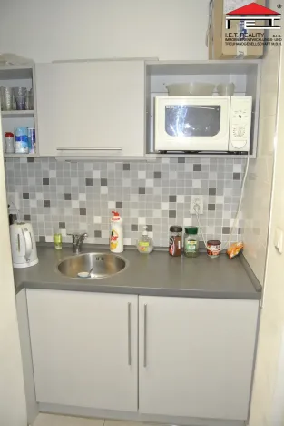 Pronájem obchodního prostoru, Ostrava, Slovenská, 992 m2