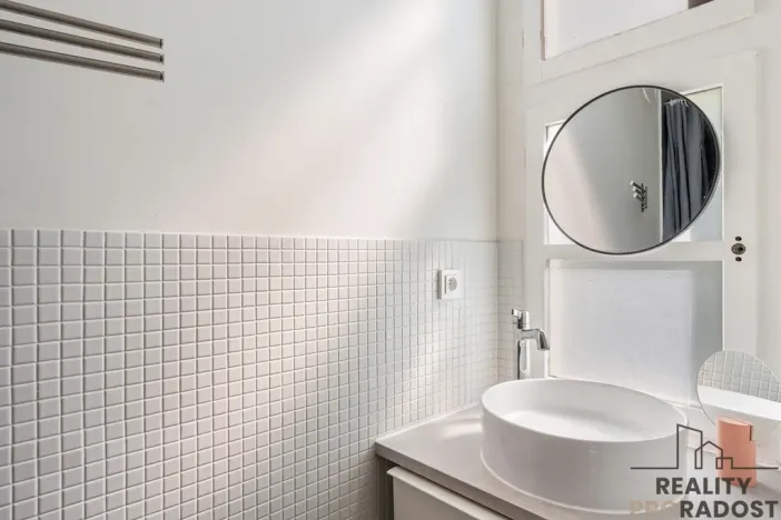 Pronájem bytu 2+kk, Praha - Žižkov, Víta Nejedlého, 43 m2