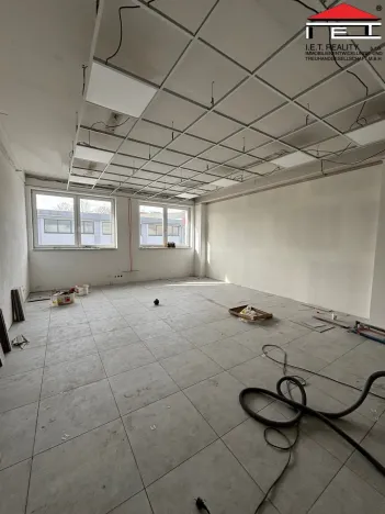 Pronájem obchodního prostoru, Ostrava - Vítkovice, 1600 m2