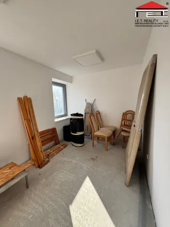 Pronájem skladu, Baška, 154 m2