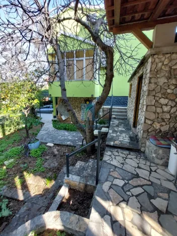 Prodej rodinného domu, Okrug Gornji, Chorvatsko, 200 m2