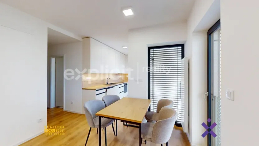 Pronájem bytu 2+kk, Zlín, Tyršovo nábřeží, 52 m2