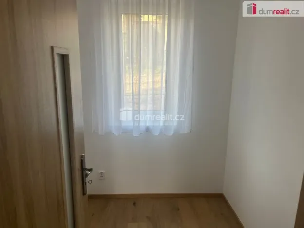 Pronájem rodinného domu, Dolní Bousov, 100 m2