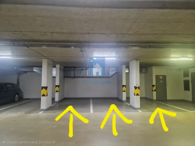 Prodej garážového stání, Praha, Poděbradská, 12 m2