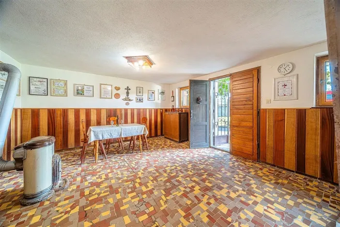 Prodej ostatní, Čejkovice