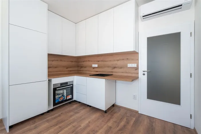 Prodej bytu 2+kk, Hustopeče, Alejní, 57 m2