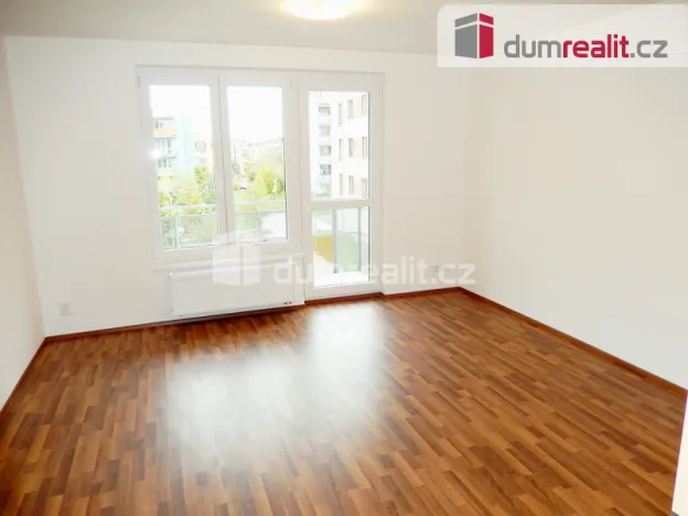 Pronájem bytu 1+kk, Praha - Čakovice, Bermanova, 37 m2