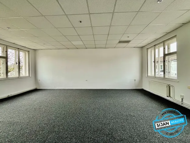 Pronájem kanceláře, Hlučín, Rovniny, 130 m2