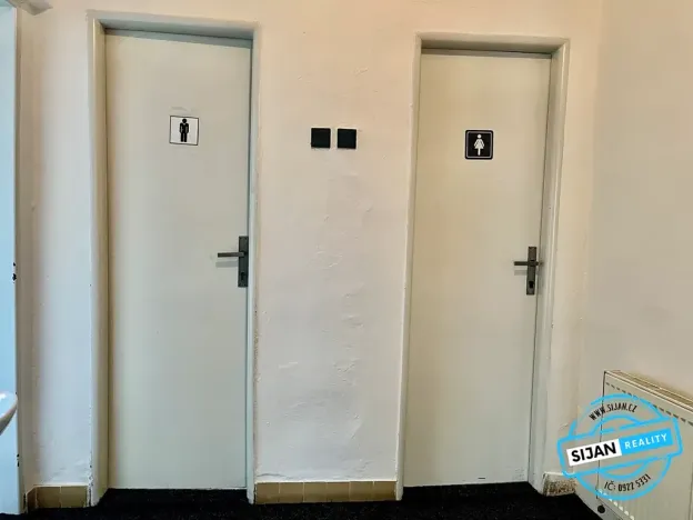 Pronájem kanceláře, Hlučín, Rovniny, 130 m2