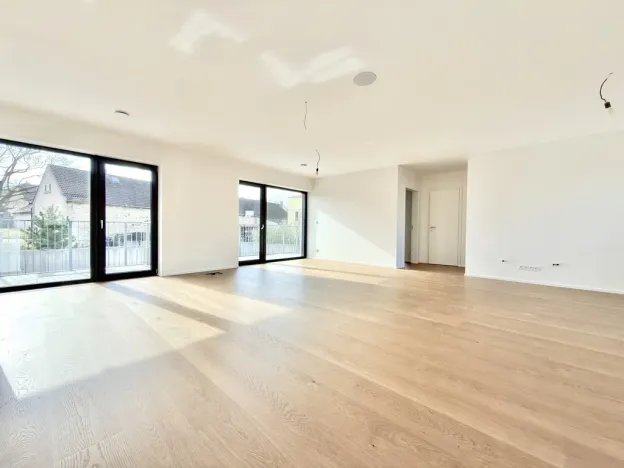 Prodej bytu 4+kk, Praha - Holyně, náměstí Pod lípou, 127 m2