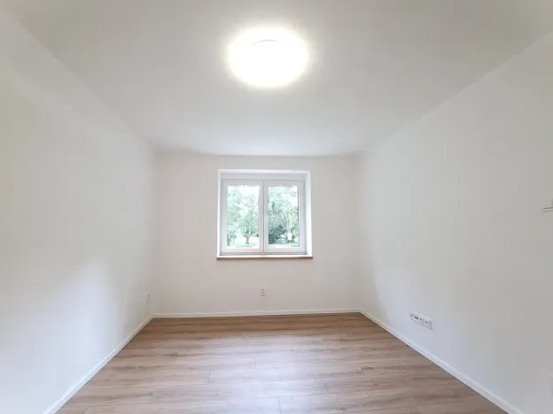 Pronájem bytu 2+1, Kladno, Petrohradská, 54 m2