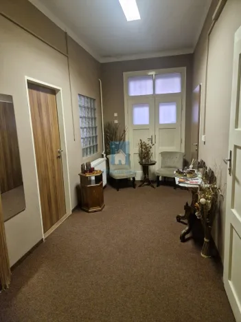 Pronájem kanceláře, Praha, Bohuslava ze Švamberka, 70 m2