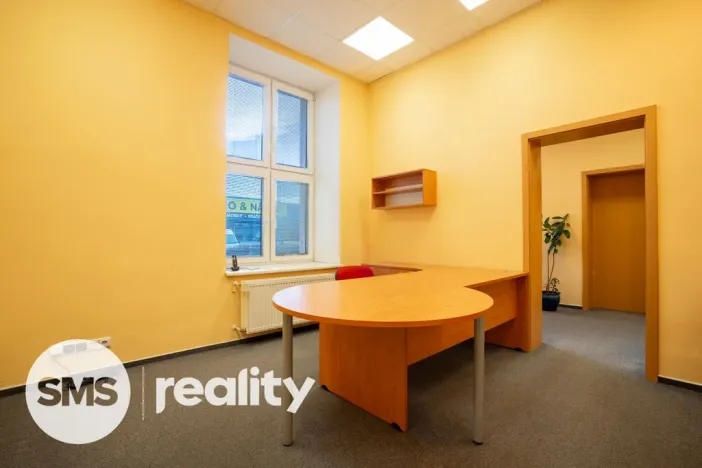 Pronájem kanceláře, Krnov, Revoluční, 36 m2